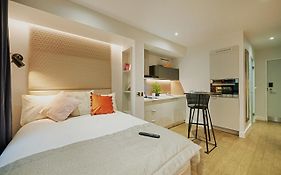 Aparto West End